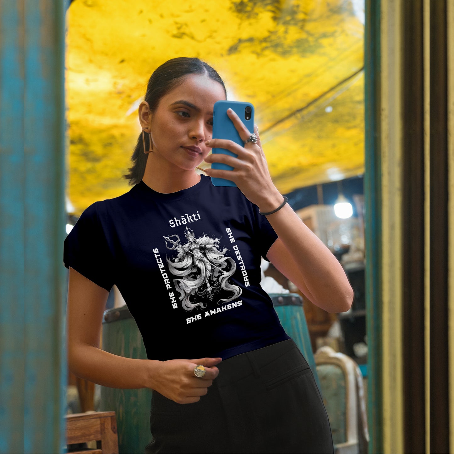 Shākti I Crop Top