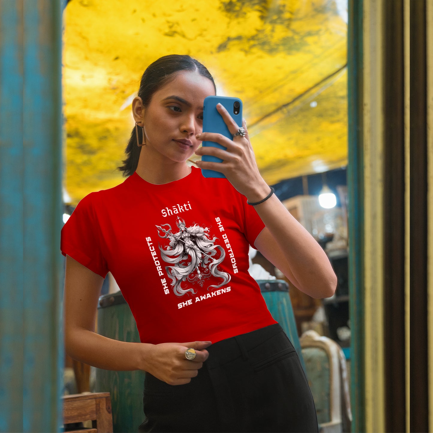 Shākti I Crop Top